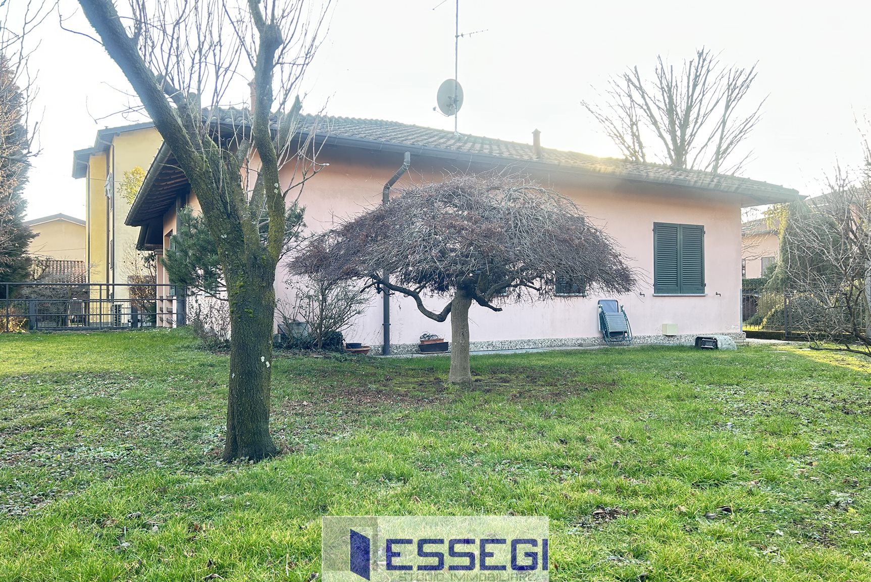 ALBESE CON CASSANO Casa indipendente